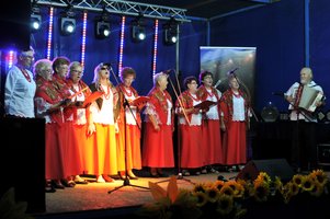 W Ożarowie zorganizowano Biesiadę Świętojańską